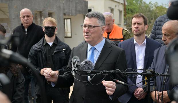 İsrailli bakandan pişkin a&ccedil;ıklama! 'İran sivil halkı bilin&ccedil;li hedef alıyor'