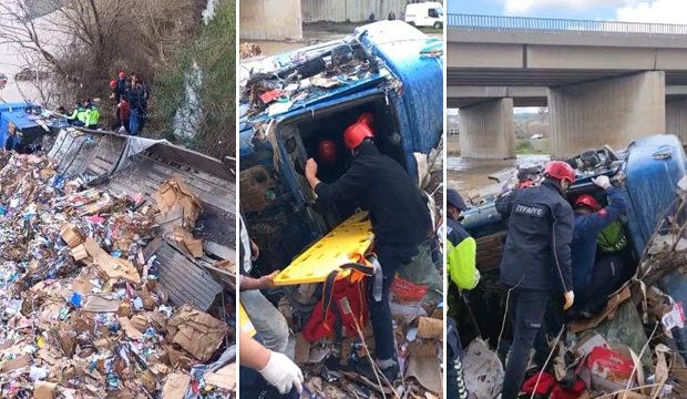 Kontrolden &ccedil;ıkan tır Hamıs &Ccedil;ayı'na d&uuml;şt&uuml;: S&uuml;r&uuml;c&uuml; hayatını kaybetti