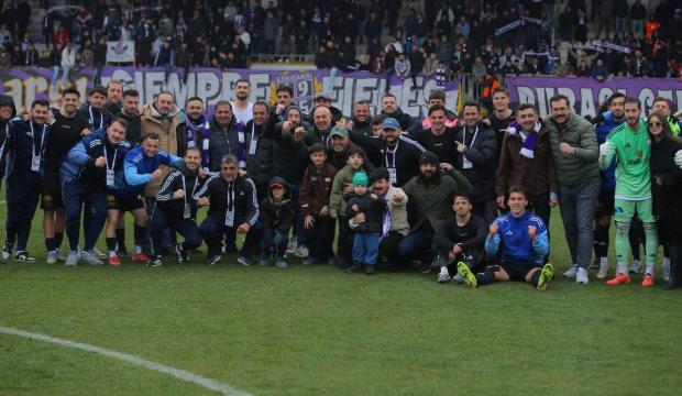 Play-off i&ccedil;in galibiyete 90+2'de uzandılar