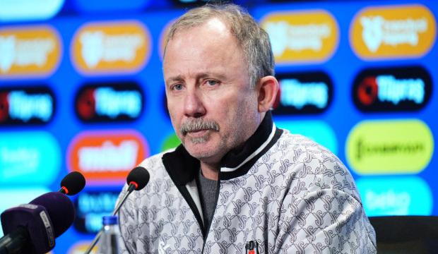 Sergen Yal&ccedil;ın '30 g&uuml;n oru&ccedil; tutan tek oyuncumuz' diyerek yıldız isme &ouml;vg&uuml;ler yağdırdı