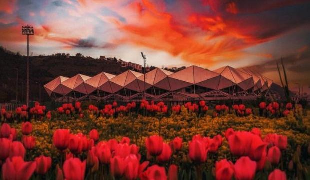 S&uuml;per Lig kul&uuml;pleri bayramın coşkusunu yaşıyor! Peş peşe mesajlar