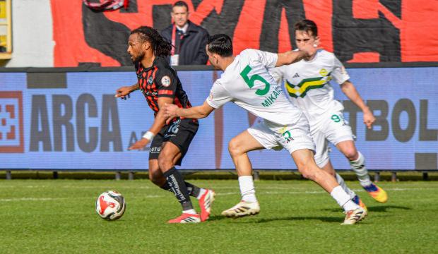 S&uuml;per Lig yolunda yara aldılar! 1. Lig'in kritik ma&ccedil;ını kaybettiler