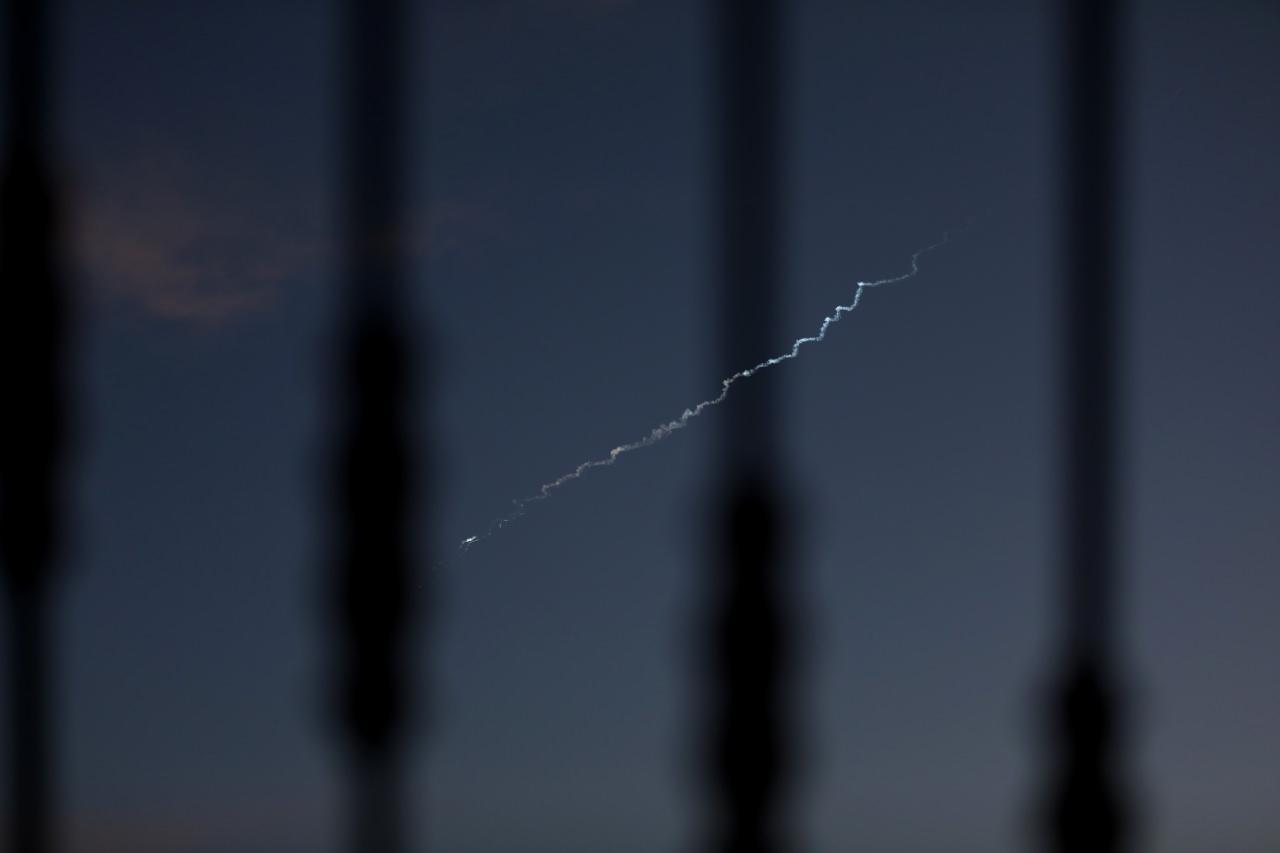 Yemen'den fırlatılan füze, İsrail hava savunma sistemleri tarafından böyle imha edildi.