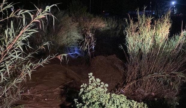 Aydın'da dere taştı: Azgın sularda 4 saatlik yaşam m&uuml;cadelesi