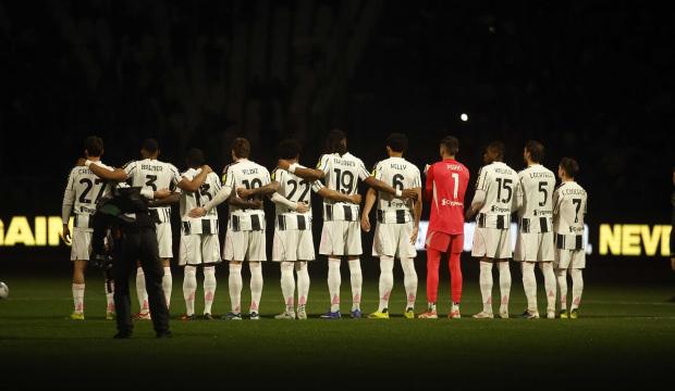 Bir&ccedil;oğu S&uuml;per Lig devlerinin listesindeydi! D&uuml;nya devi 12 ismin biletini kesti