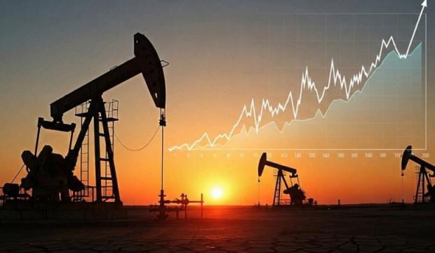 Brent petrol&uuml;n varili 105,42 dolardan işlem g&ouml;r&uuml;yor