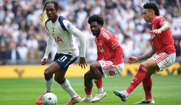 D&uuml;nya devini k&uuml;me d&uuml;şme korkusu sardı! 2. hoca ayrılığı resmen a&ccedil;ıklandı