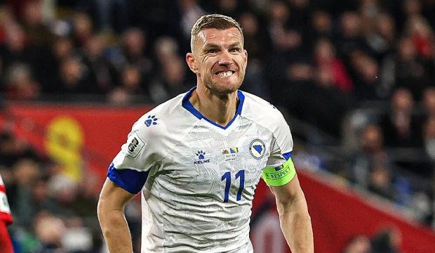 D&uuml;nya Kupası Elemeleri... Dzeko &uuml;lkesini ipten aldı, finalisti penaltılar belirledi