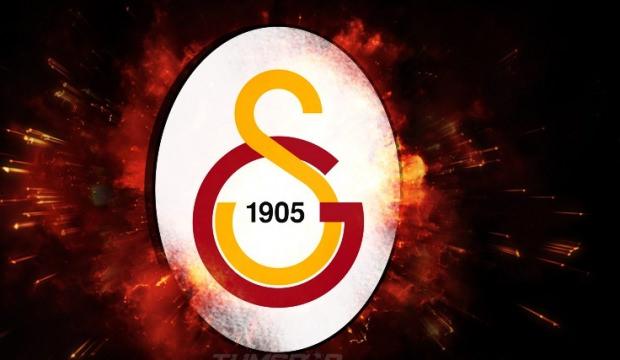 Galatasaray'a yıldız oyuncusundan k&ouml;t&uuml; haber! Kaburgasında kırık var