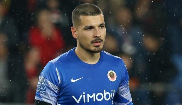 S&ouml;zleşmesi feshedilecekti! Gen&ccedil;lerbirliği kalecisi Velho Portekiz Milli Takımı'na se&ccedil;ildi