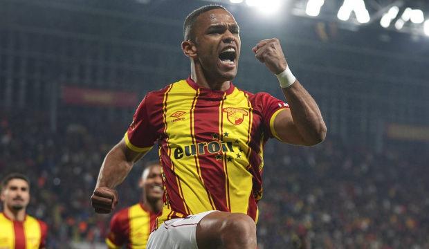 S&uuml;per Lig ekibinden resmi a&ccedil;ıklama! '15+2 milyon euro'luk teklifi reddettik'