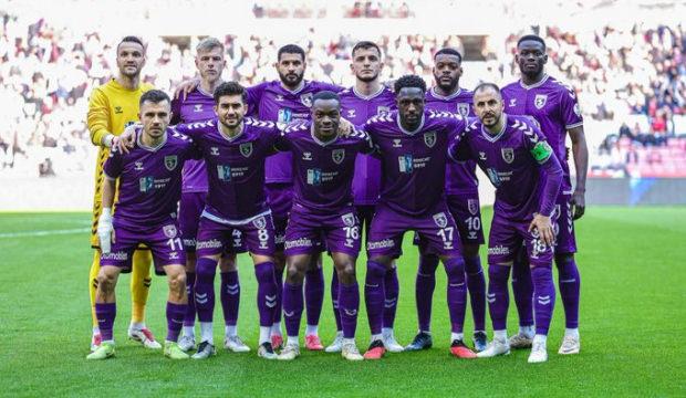 S&uuml;per Lig ekibinin formasına Avrupa'dan &ouml;d&uuml;l