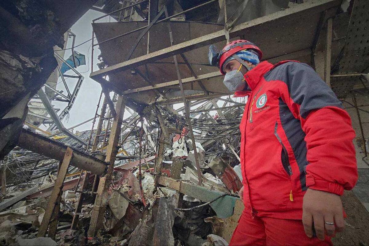 ABD ve İsrail'in İran'a yönelik bombardımanında en az 3 bin kişinin öldüğü belirtiliyor.