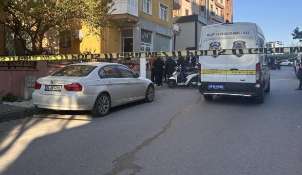 Maltepe'de bor&ccedil; kavgası kanlı bitti: 1 &ouml;l&uuml;, 2 yaralı