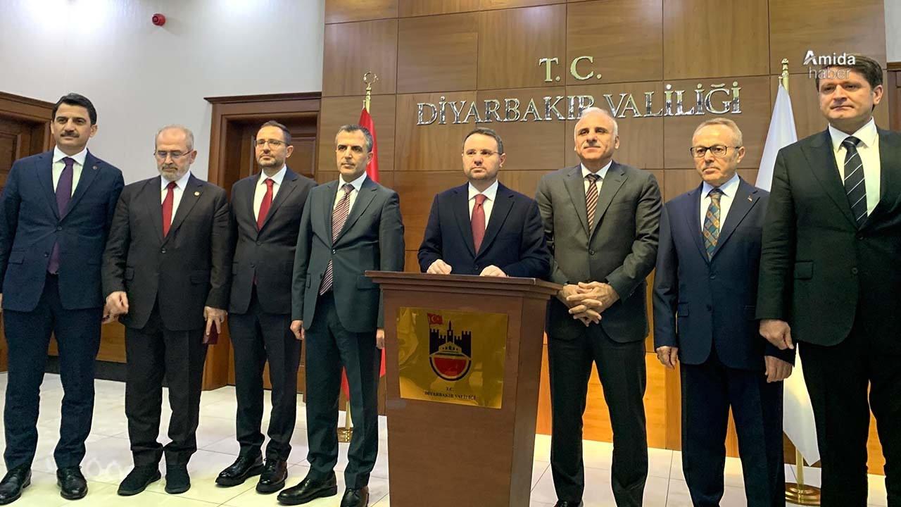 Diyarbakır'a gelen Adalet Bakanı Akın Gürlek, burada gazetecilere açıklamalarda bulundu.