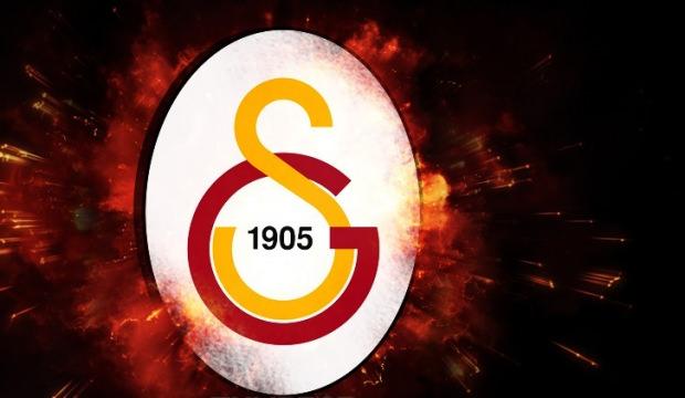 Galatasaray Trabzonspor ma&ccedil;ının kamp kadrosunu a&ccedil;ıkladı! 3 &ouml;nemli eksik