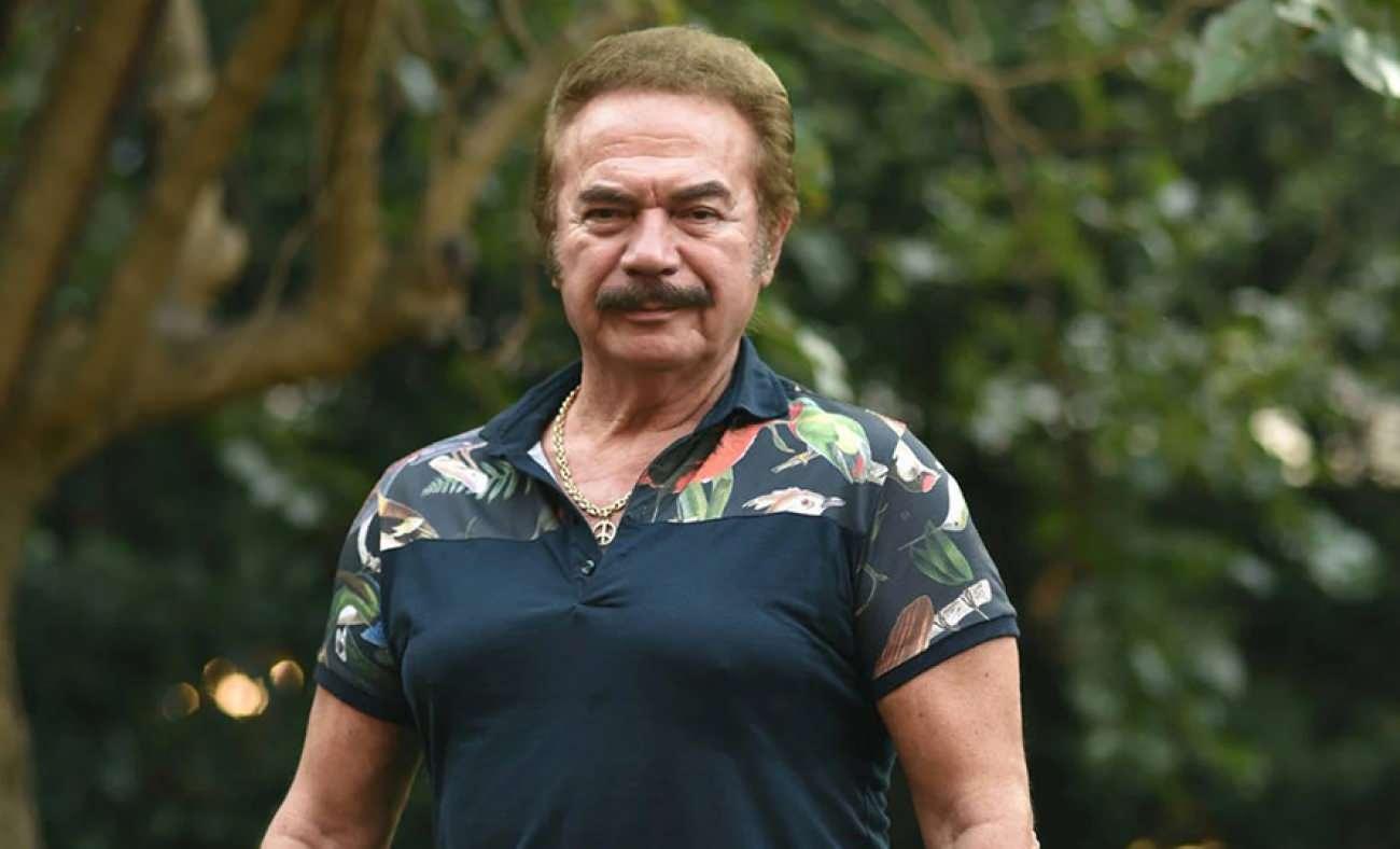 G&uuml;nlerdir tedavi altındaydı! Orhan Gencebay'dan ilk g&ouml;r&uuml;nt&uuml;