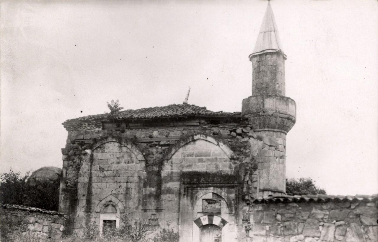 “Edirne’de 500 yıllık kayıp cami arsadan çıktı” başlığıyla servis edilen Mahmut Ağa Camii'nin yıllar önceki görüntüsü