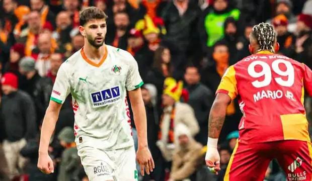 Romanya'da doğan T&uuml;rk yıldızdan Lucescu'ya veto!