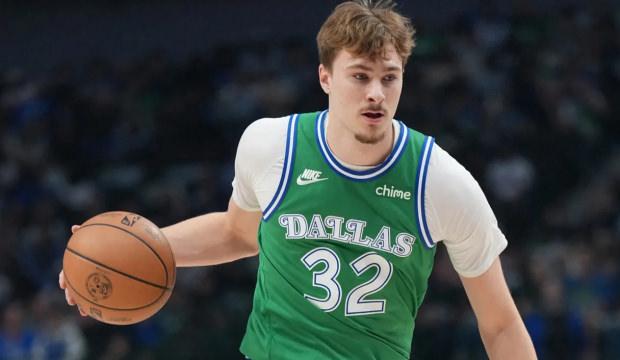 NBA'de &ccedil;ılgın gece! Alperen 19 sayı attı, Cooper Flagg rekor kırdı