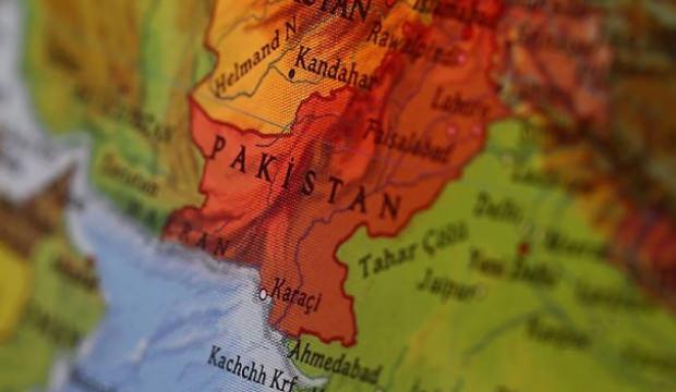 Orta Doğu'daki savaş, Pakistan'da benzin fiyatlarını vurdu! Y&uuml;zde 54 arttı