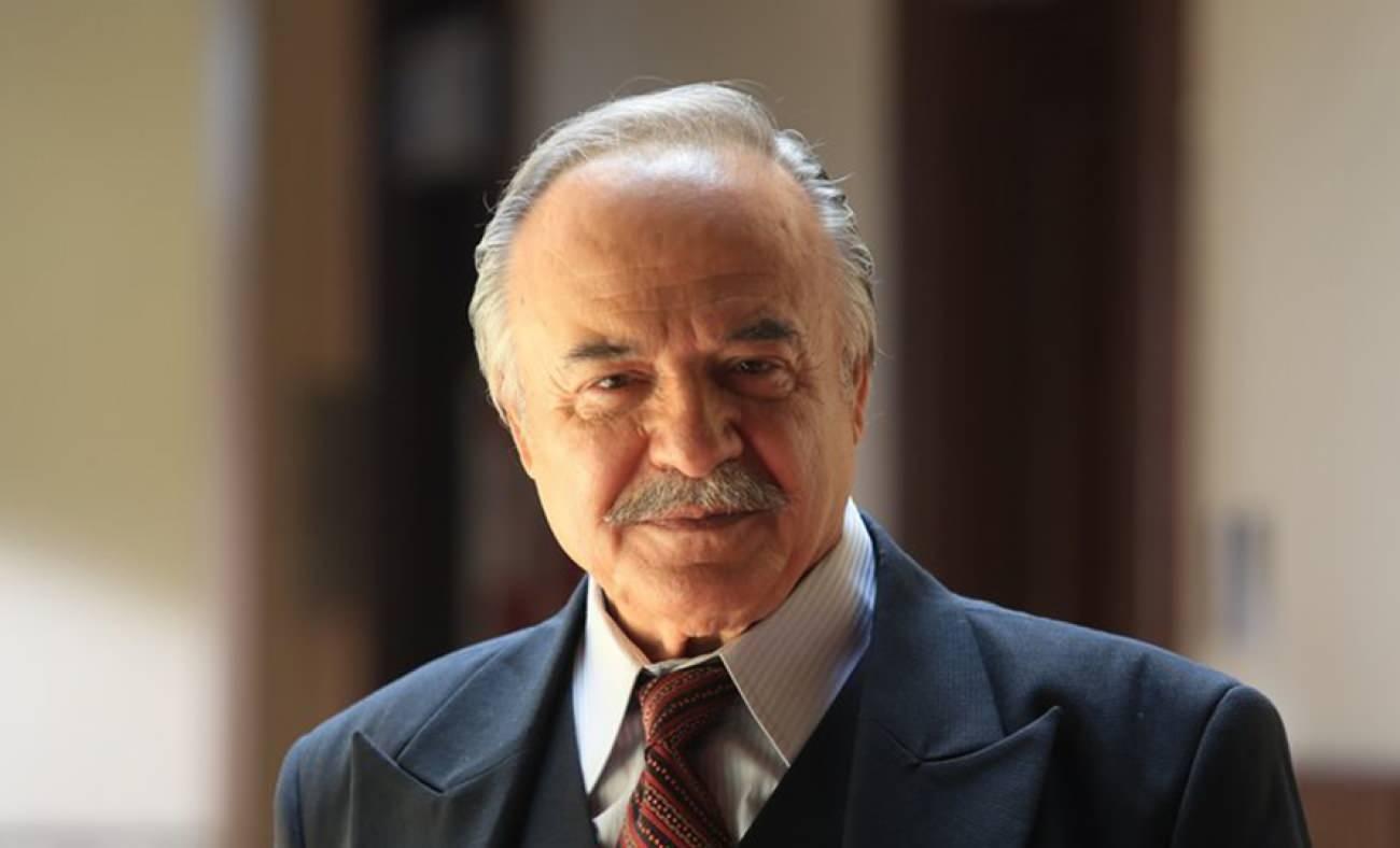 Rol&uuml; i&ccedil;in kilo aldı! 80 yaşındaki &Ccedil;etin Tekindor'un son hali g&uuml;ndem oldu