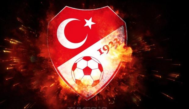 S&uuml;per Lig ekibinin golc&uuml;s&uuml;nden olay iddia! 'T&uuml;rk futbolunda bir şeyler oluyor'