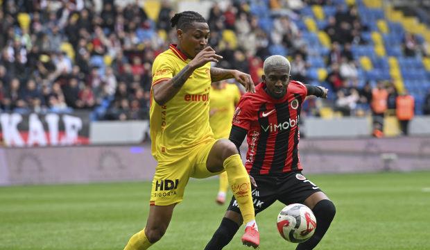 G&ouml;ztepe 6 ma&ccedil; sonra Gen&ccedil;lerbirliği'ne patladı! 3 puan penaltılarla geldi