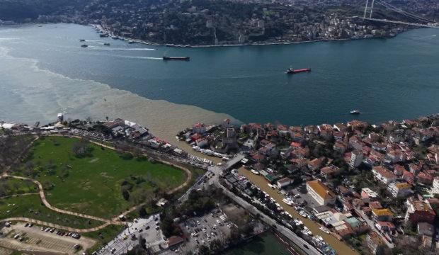 Yağışların ardından İstanbul Boğazı ve Hali&ccedil;'in rengi değişti!
