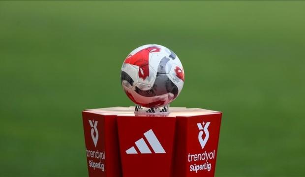 Yapay zeka S&uuml;per Lig'in mart ayındaki en iyi oyuncusunu se&ccedil;ti