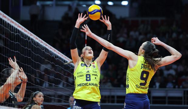 3-1 kazanan Fenerbah&ccedil;e seriyi eşitledi! 