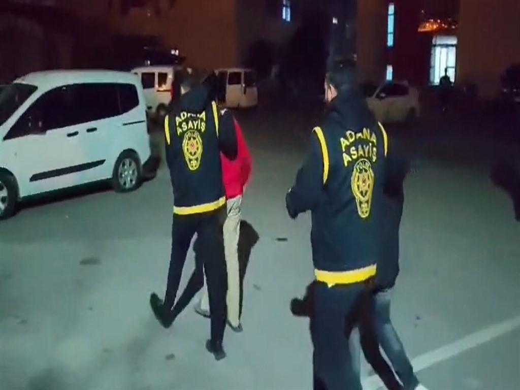 H.H. (15) ve L.A. (15) tutuklandı.