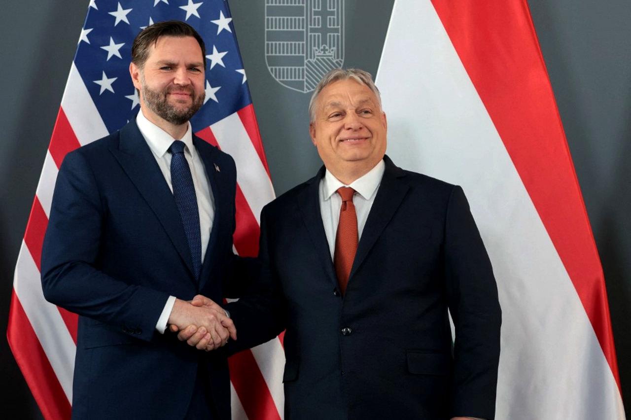 JD Vance ve Viktor Orban