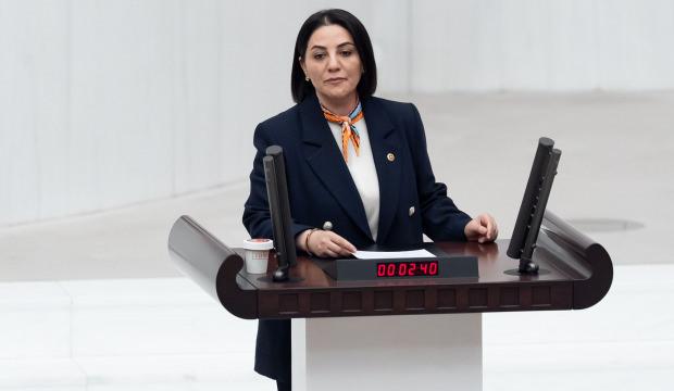 AK Parti Milletvekili Şeng&uuml;l Karslı&rsquo;dan TBMM&rsquo;de tarihi &ccedil;ıkış!