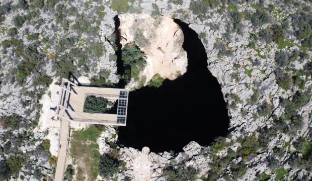 Cennet Obruğu'ndan 13 yıl sonra su &ccedil;ıktı