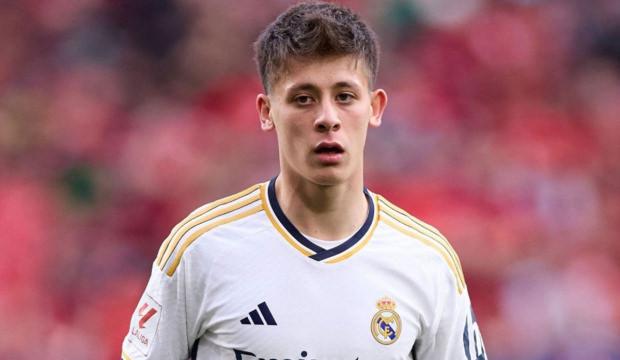 Devler Ligi ma&ccedil;ı &ouml;ncesi Real Madrid'de Arda G&uuml;ler kararı