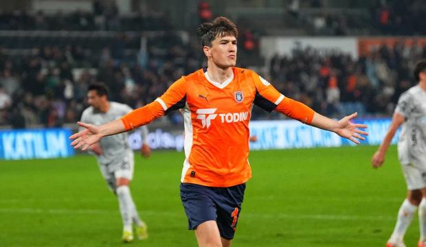 Eldor Shomurodov 5 ma&ccedil;lık gol orucunu dubleyle bozdu!