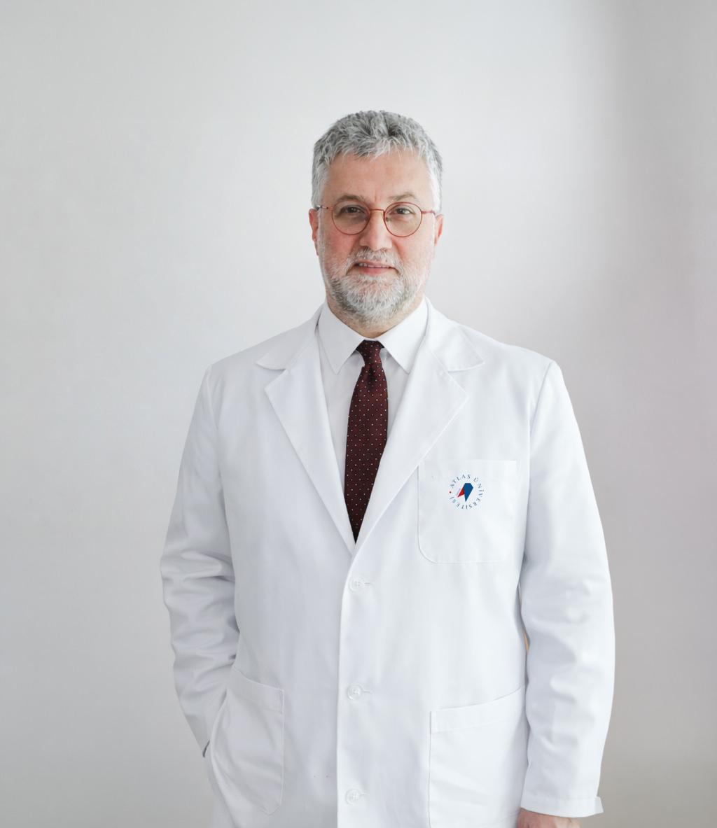 Atlas Üniversitesi Rektörü, Beyin ve Sinir Cerrahisi Uzmanı Prof. Dr. Ersoy Kocabıçak