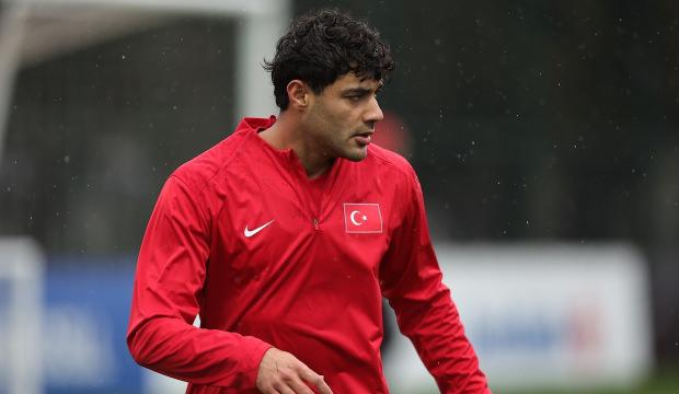 G&ouml;r&uuml;şmede sona gelindi! Ozan Kabak imzayı atıyor