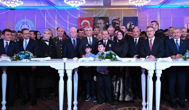 İstanbul&rsquo;da Polis Haftası kapsamında "Polis Gecesi" etkinliği d&uuml;zenlendi