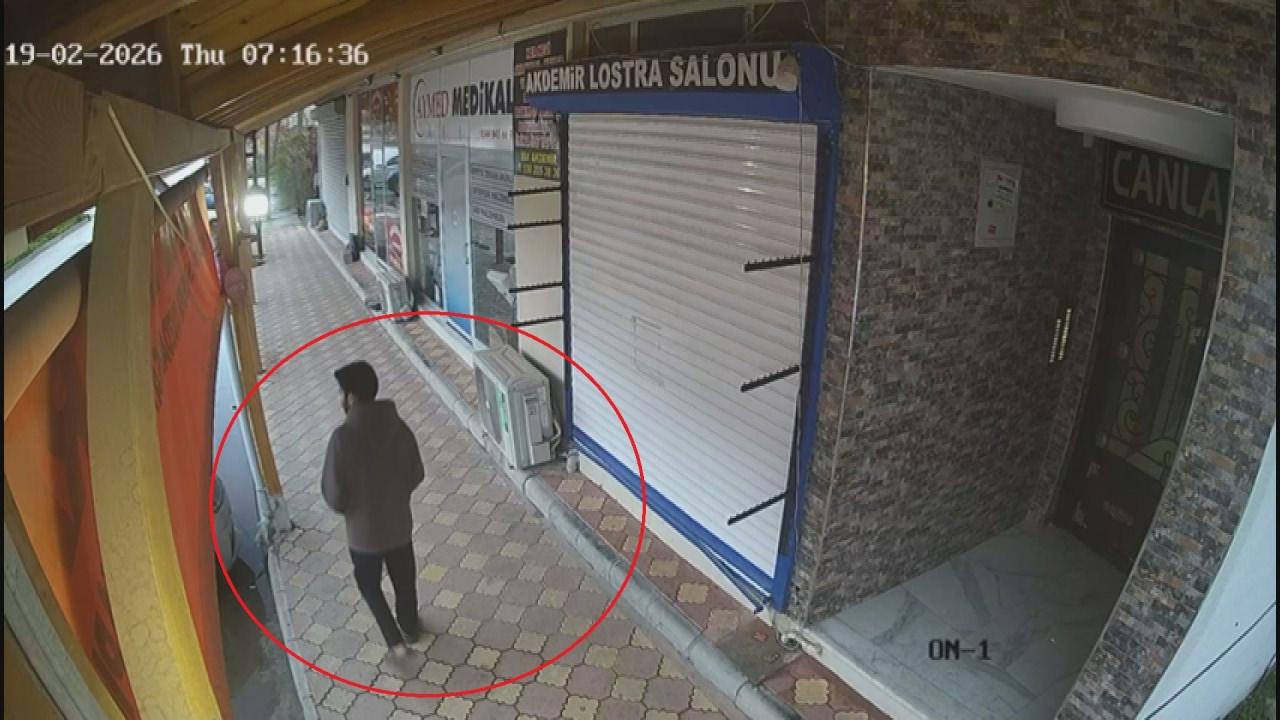 Uğur Çalışkan, güvenlik kamerasına takıldı. 