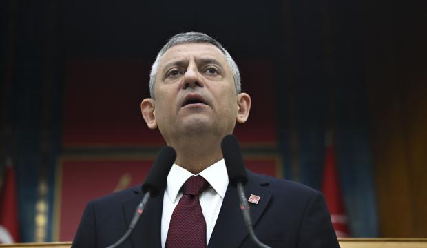 &Ouml;zg&uuml;r &Ouml;zel de &ccedil;&uuml;r&uuml;meyi kabul etti!