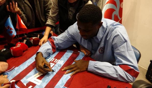 Trabzonspor'da zirve inancı pekişiyor! Onuachu&rsquo;dan şampiyonluk a&ccedil;ıklaması