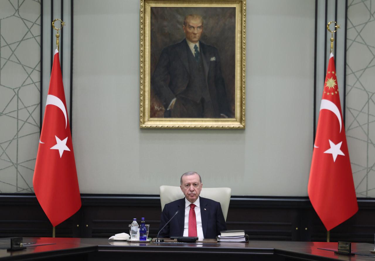 Cumhurbaşkanı Recep Tayyip Erdoğan, Cumhurbaşkanlığı Külliyesi'nde Milli Güvenlik Kurulu (MGK) Toplantısı'na başkanlık etti.
