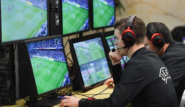 VAR sistemi değişiyor! Yeni uygulama ilk kez denendi