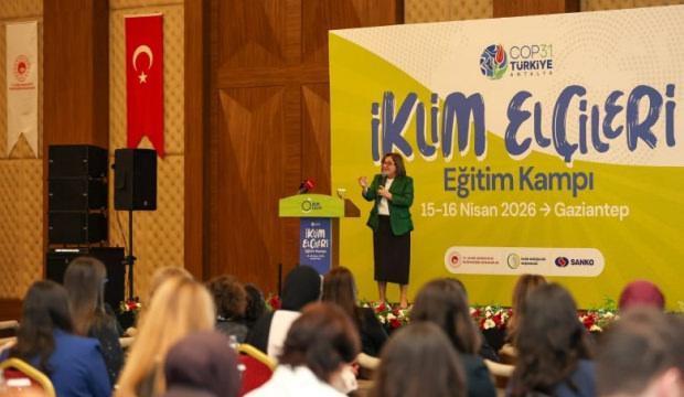 Başkan Şahin'den gen&ccedil;lere &ccedil;ağrı: İklim meselesi artık bir tercih değil zorunluluktur