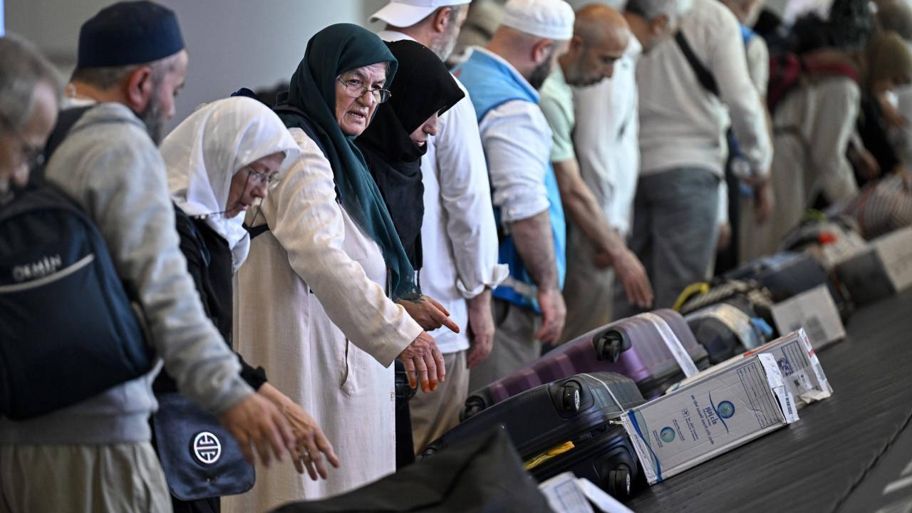 İlk kafile yola çıkıyor