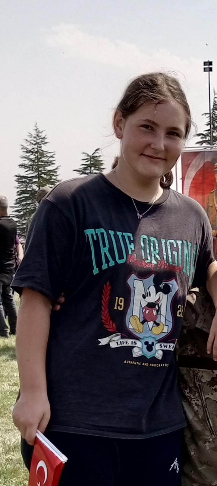 14 yaşındaki ortaokul öğrencisi Çağla Savaş