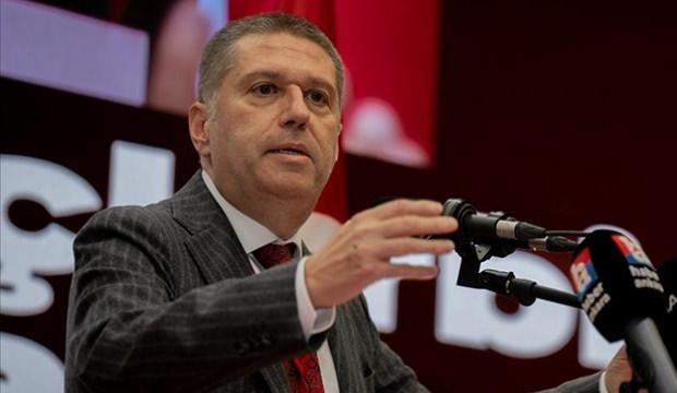 Başkan resmen a&ccedil;ıkladı! "Kadro dışı bırakmadık"