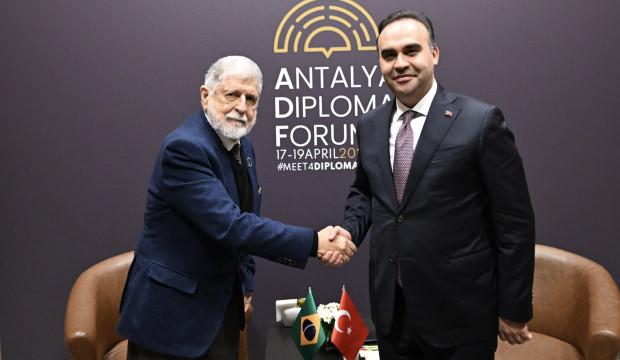 Antalya&rsquo;da diplomasi trafiği! Bakan Kacır&rsquo;dan peş peşe kritik  g&ouml;r&uuml;şmeler